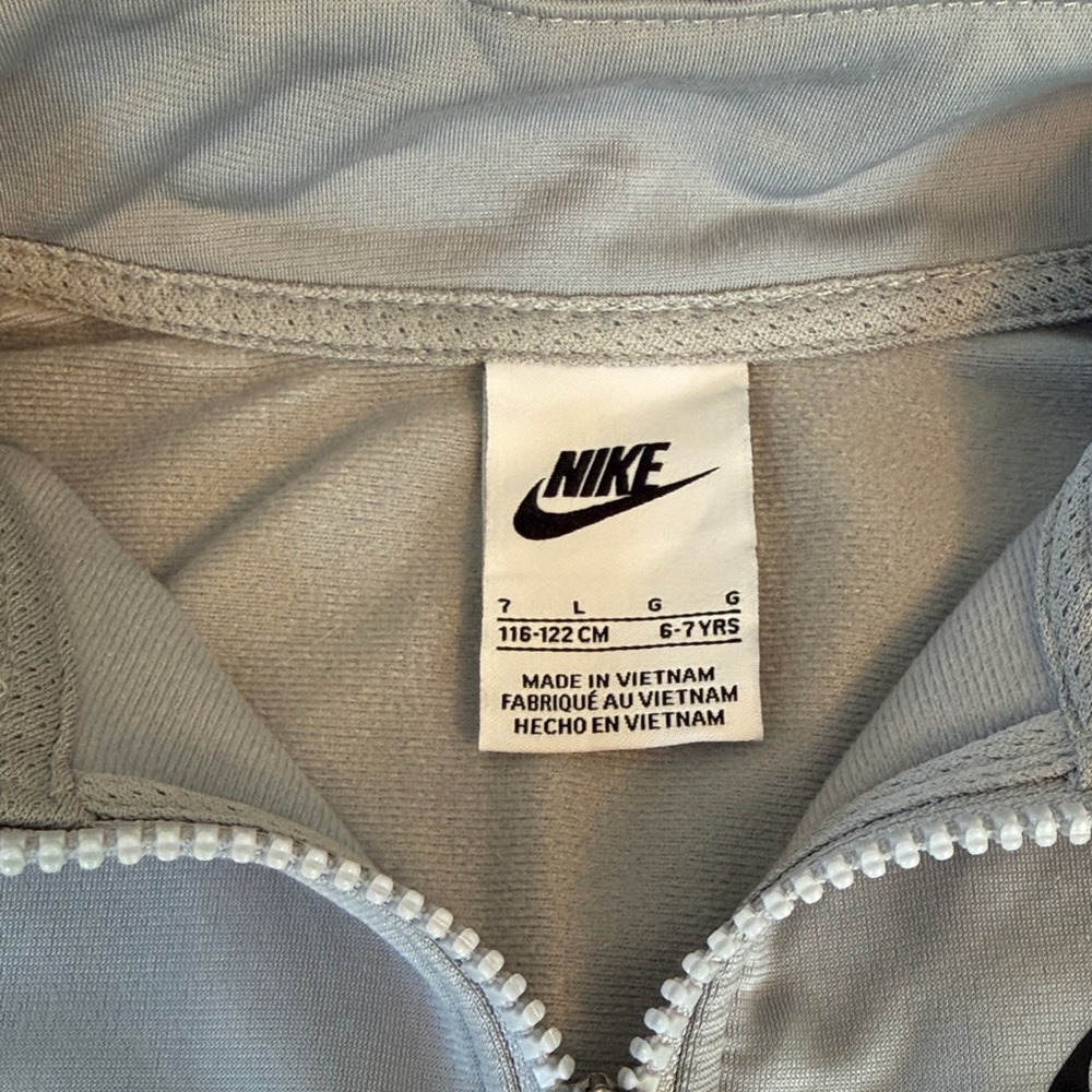 Nike Light Gray Matching Tracksuit with Neon Yellow Logo Tape Trim, size 6 - Picture 6 of 11
